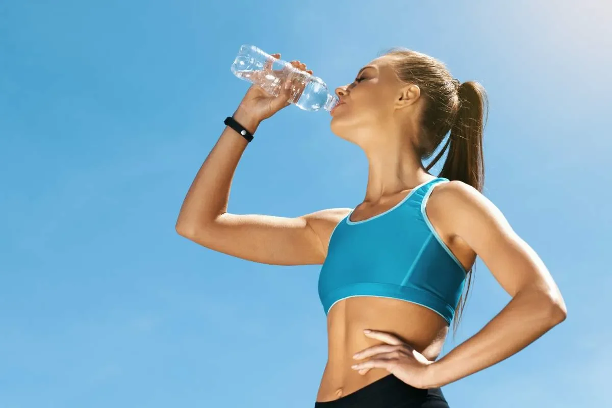 Alimentation pendant l'effort : optimisez vos performances sportives !